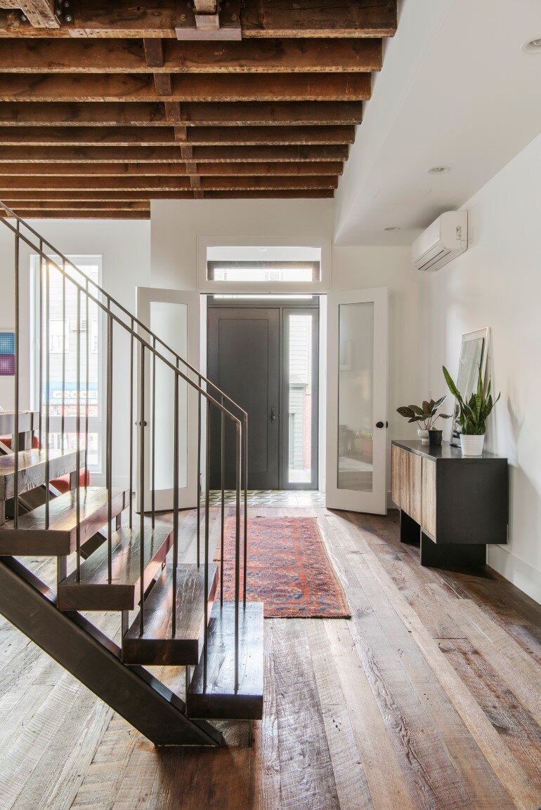 Lorimer Street Townhouse - Loft Home for a Family of Four (6)