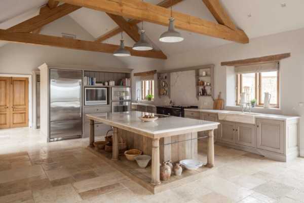 Modern Rustic Kitchen by Artichoke