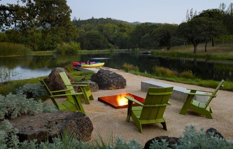Net-Zero House Designed for OutdoorIndoor Summer Living - Sonoma Residence (14)