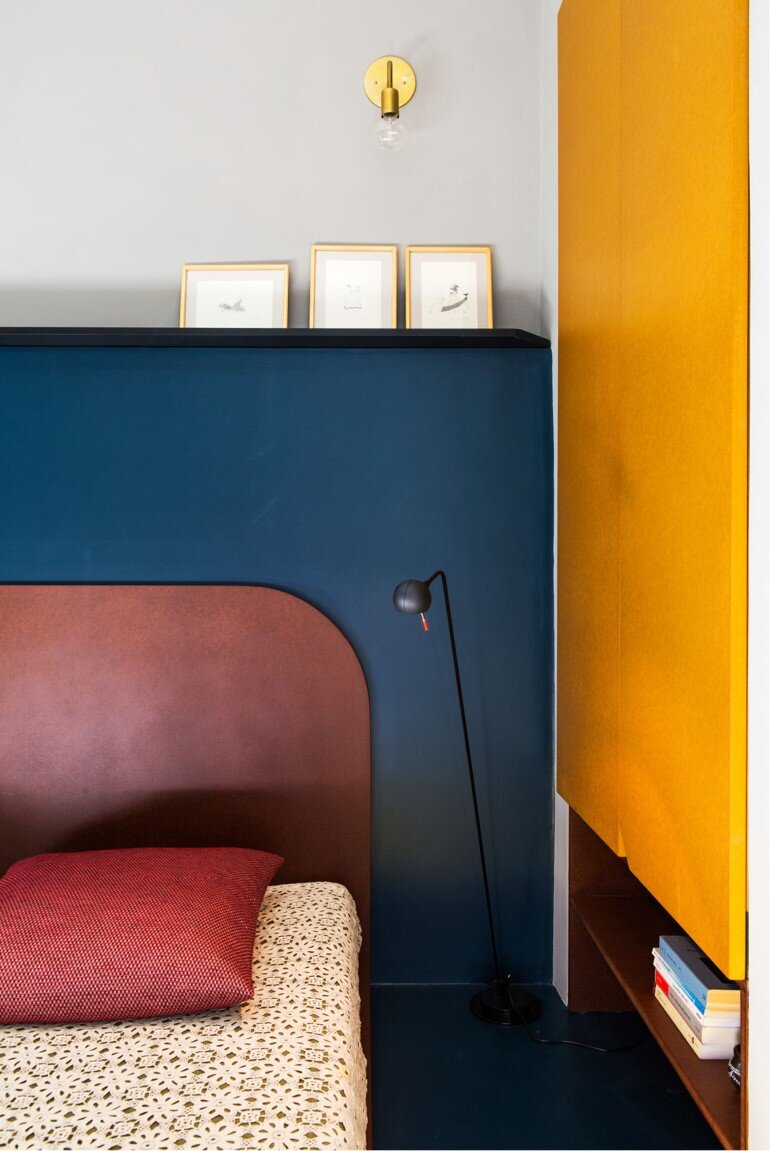 Promenade Apartment - Yellow and Gray Colors Give a True Retro Touch (6)