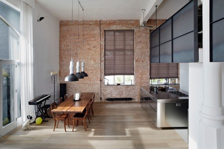 Canal House - Industrial Loft with Character in Amsterdam  (20)