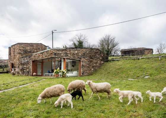 Old Stone Winery Transformed into a New Home