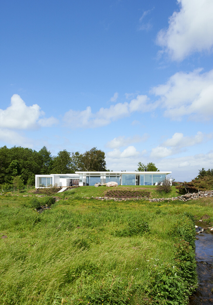 Surfers House on the West Coast of Sweden (15)