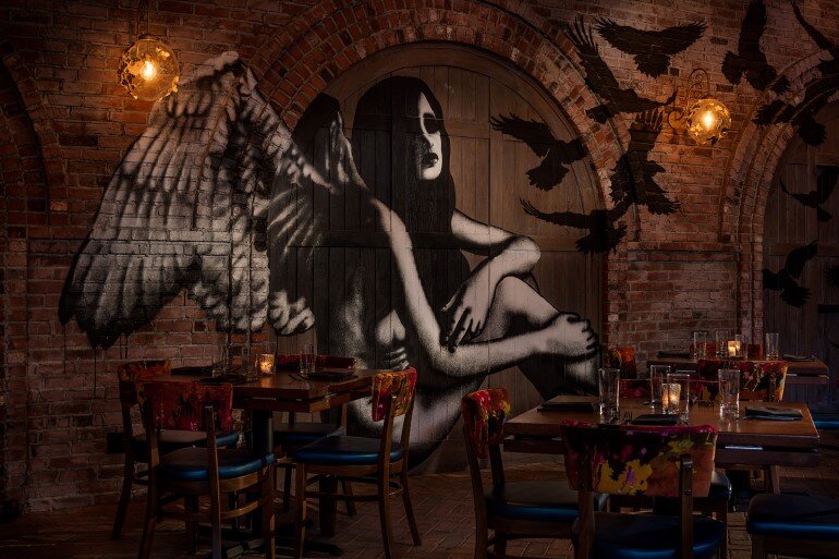 Vandal Restaurant Celebrates Street Art and Street Food (2)