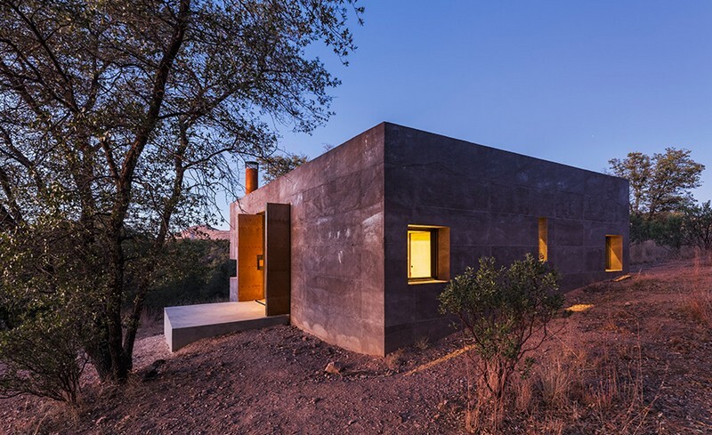 Casa Caldera - Small Shelter in Arizona by DUST (17)