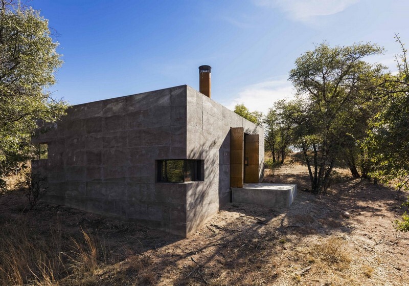 Casa Caldera - Small Shelter in Arizona by DUST (2)