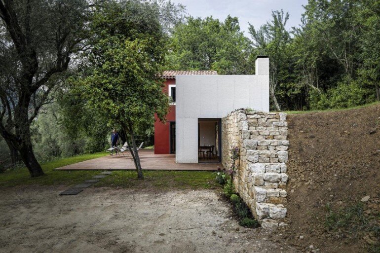 Contemporary Rural House by Cyril Chenebeau (4)