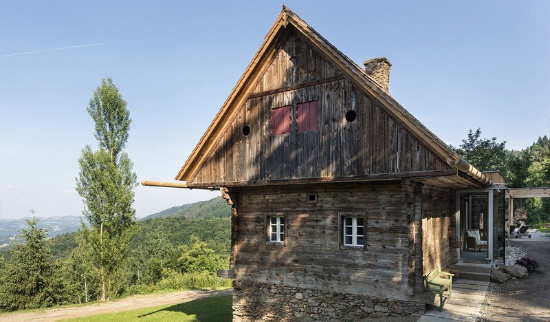 Historical Barn Converted into a Wellness Retreat - Stadl Altenbach (2)