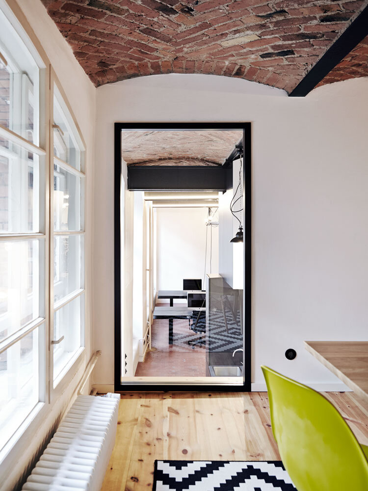 IFUB Studio Has Converted an Old Chocolate Factory in Offices (13)