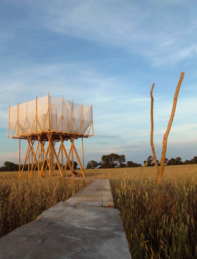 This Wooden Tower is a Space for Grooming, Contemplation and Delicacy (13)