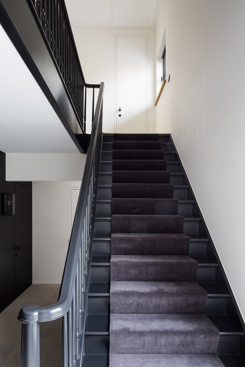 Old Town House Rebuilt and Renovated by JUMA Architects (3)