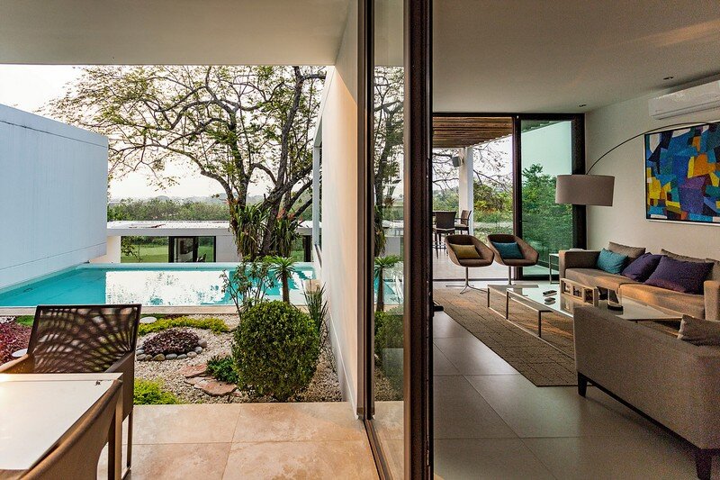Tropical Eco-Friendly House by Alberto Zavala Arquitectos (10)