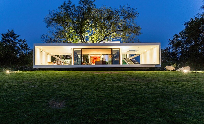 Tropical Eco-Friendly House by Alberto Zavala Arquitectos (14)
