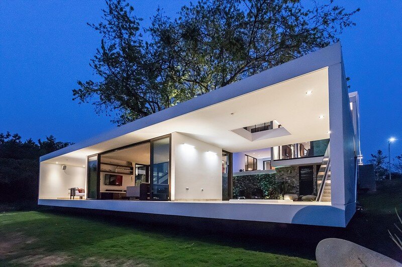 Tropical Eco-Friendly House by Alberto Zavala Arquitectos (19)