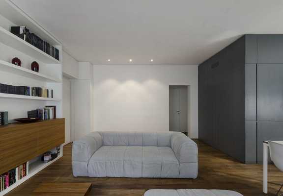 Apartment in Pisa by Sundaymorning Architectural Office