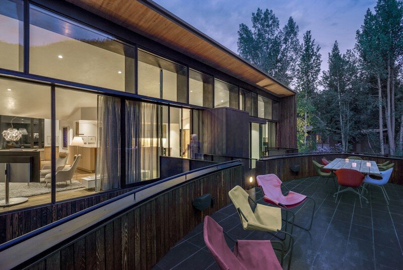 Blackbird House - Urban Mountain Retreat by Will Bruder Architects (17)