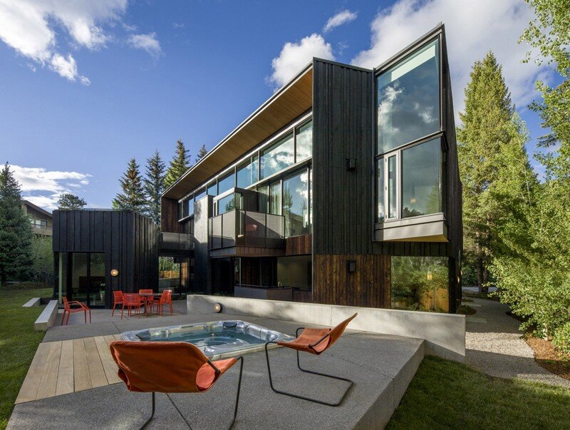 Blackbird House - Urban Mountain Retreat by Will Bruder Architects (18)