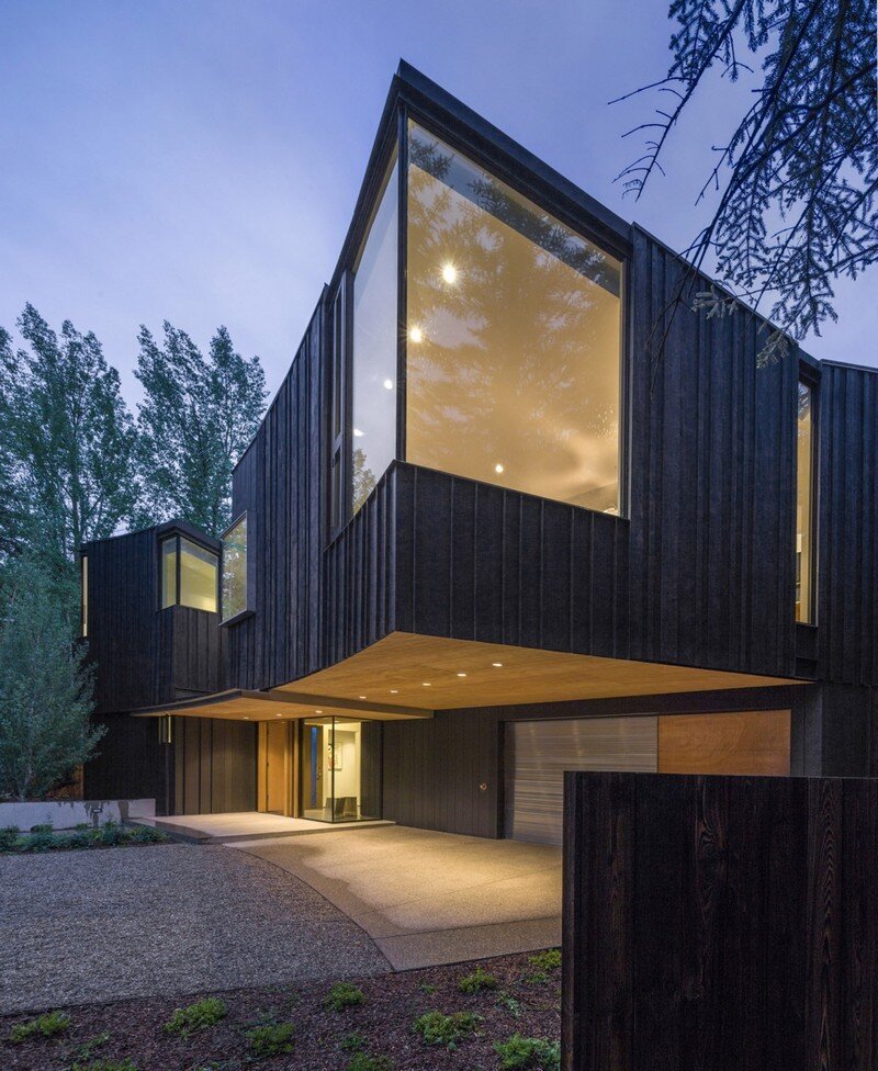Blackbird House - Urban Mountain Retreat by Will Bruder Architects (8)