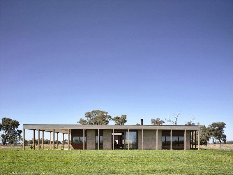 Goulburn Valley House by Rob Kennon Architects (15)
