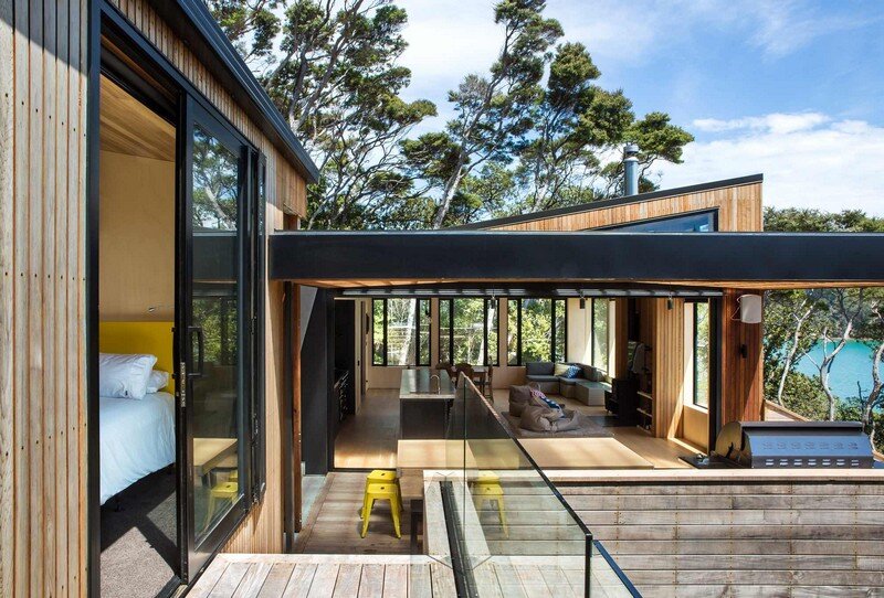 Holiday Home for a Family of Four on Kawau Island Dorrington Atcheson Architects (22)