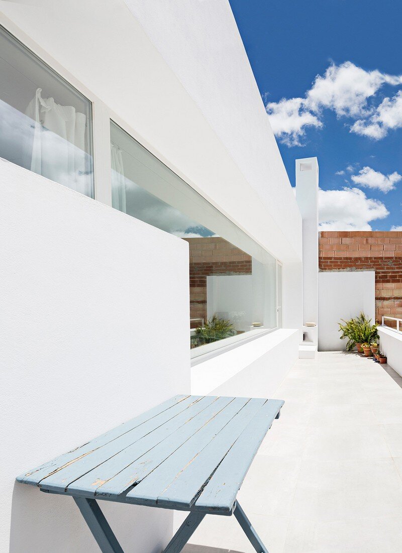 House for a Painter in Costa del Sol DTR_studio architects (9)