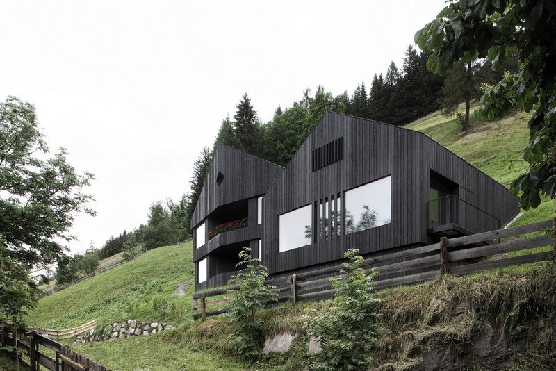 La Pedevilla - Modern Refuge in the Dolomites Pedevilla Architects (1)