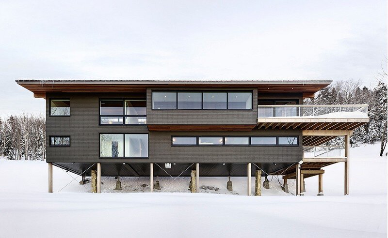 Laurentian Ski Chalet - Weekend Retreat Located on the Steep Slope of a Former Ski Hill (6)