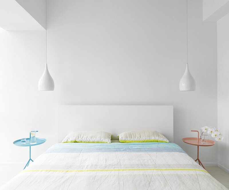 Minimalist White Apartment - Tsai Residence by Tai & Architectural Design (13)