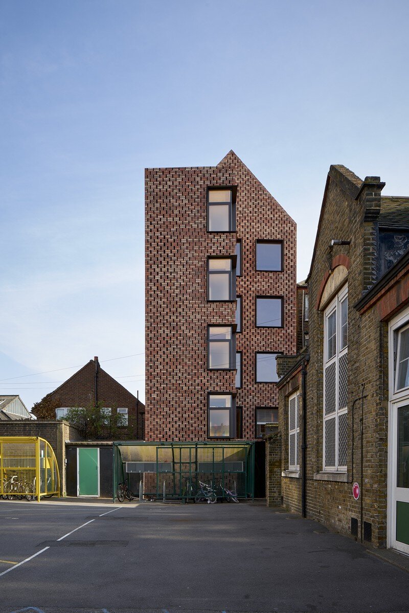 Barretts Grove Apartments in London Groupwork and Amin Taha 21