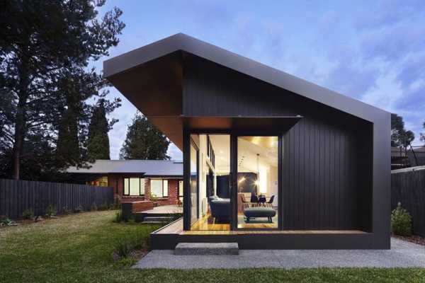 Journey House / Nic Owen Architects