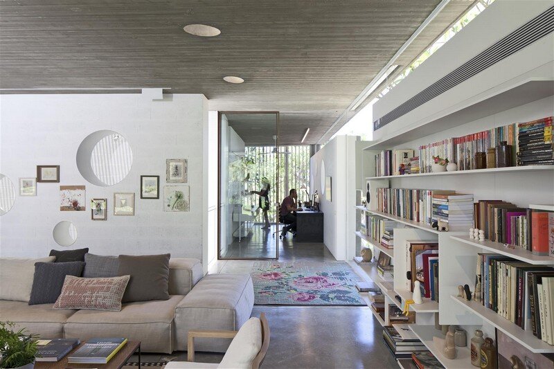 Kedem House in Ramat HaSharon- A House of an Architect (23)