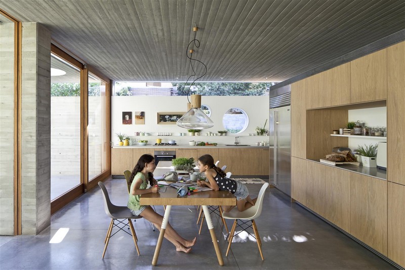 Kedem House in Ramat HaSharon- A House of an Architect (24)