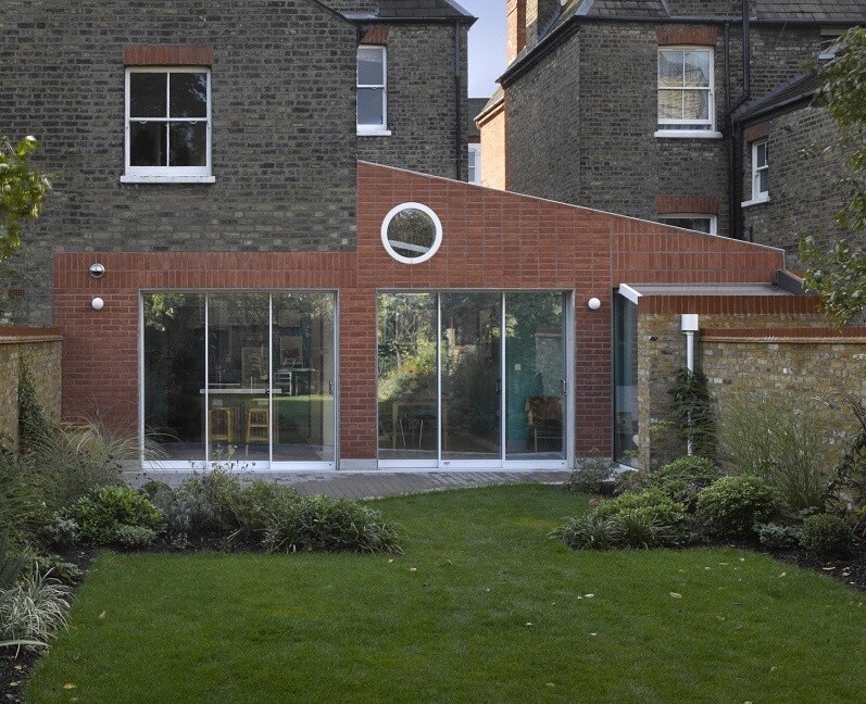 Sanderson House – Extension to a Victorian House in the Form of a Fox