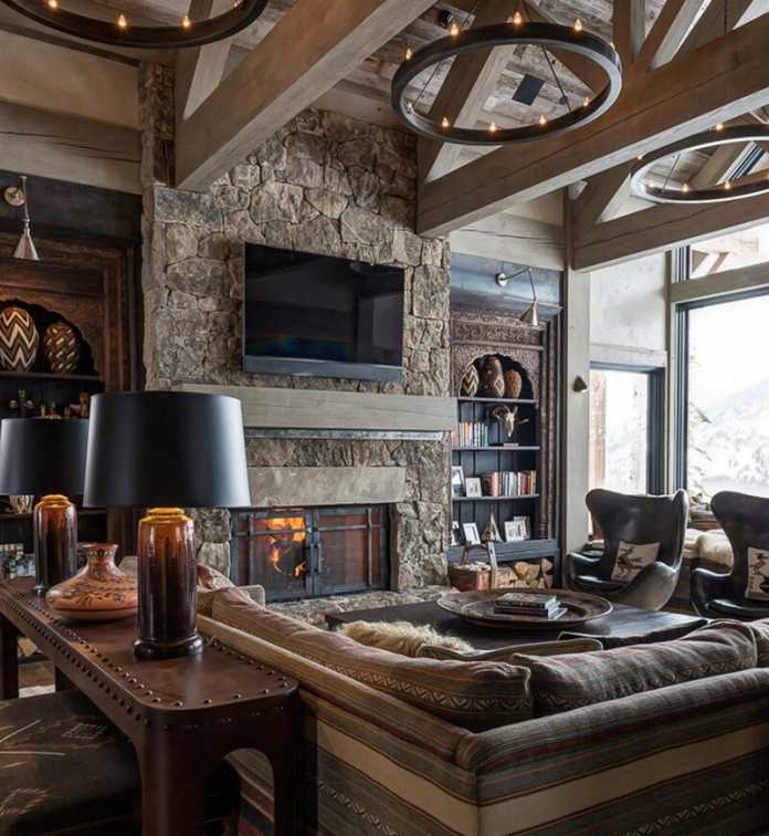 Ski Chalet in the Yellowstone Club - A Grounded Nest at 2700m