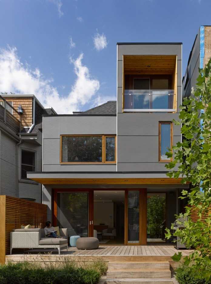 Three Dormer House in Toronto / Superkul