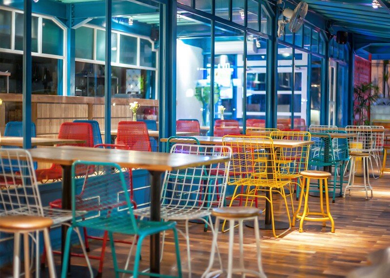 Yelo Eatery - Pop Interiors with Modern Industrial Vibe 9