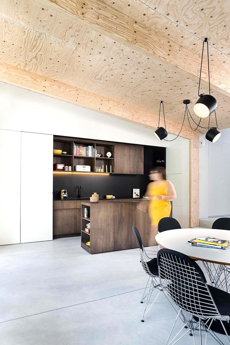 Studio K Has Designed a Vivid and Sunny Home 2