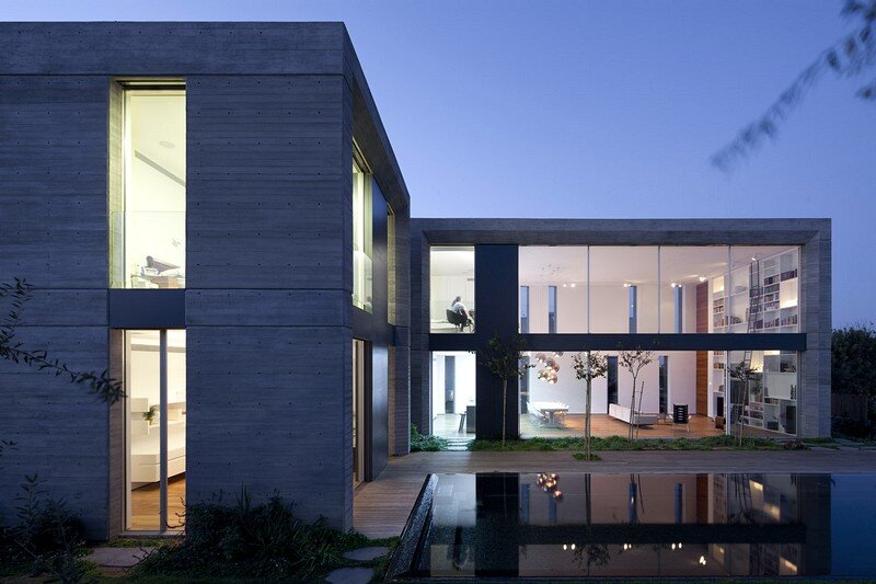 Modern Concrete House 17