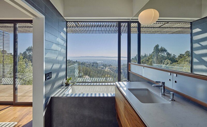 bathroom, Terry & Terry Architecture