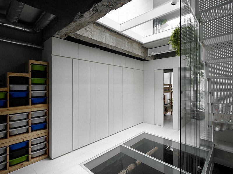 Old Three-Story Townhouse Renovated in Taipei 18