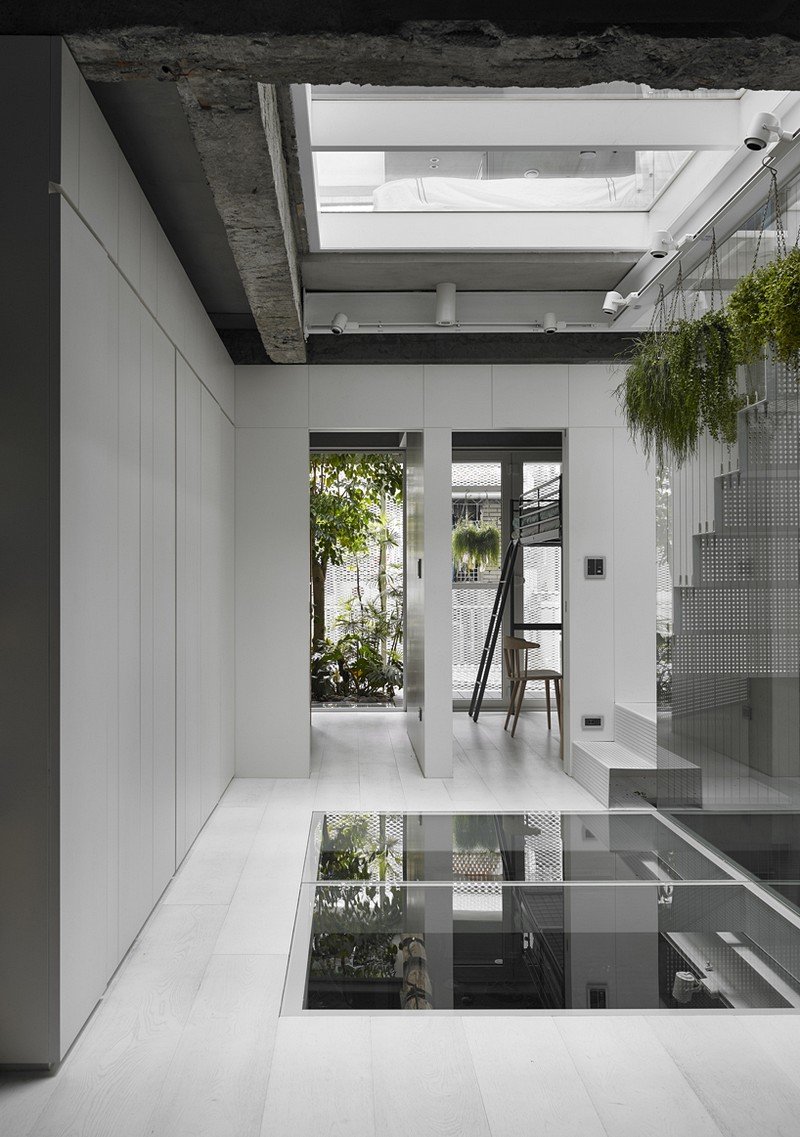Old Three-Story Townhouse Renovated in Taipei 9