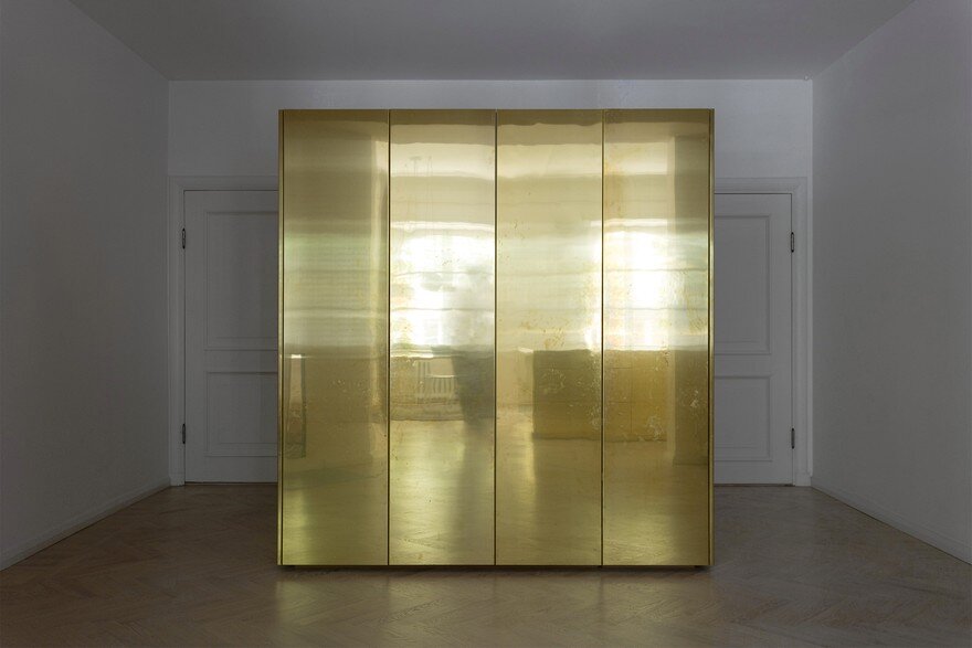 Gold and Gray Apartment - Richard Lindvall 4