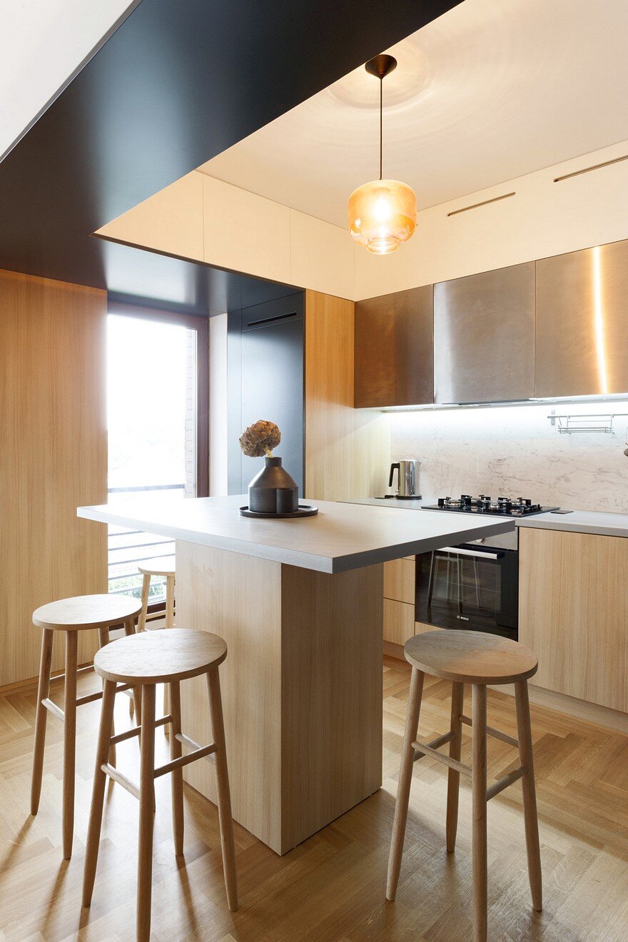 Inviting Apartment With A Stylish and Warm Interior Design Rosu & Ciocodeica 2