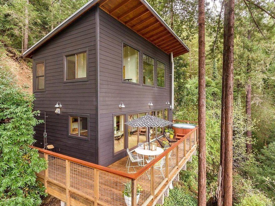 Russian River Cabin with Mid-Century Modern Design