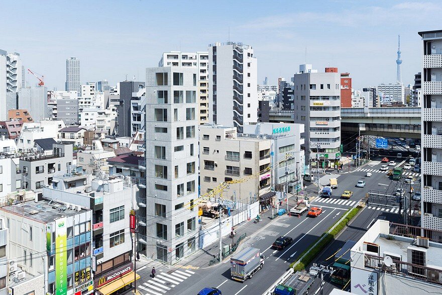 Tatsumi Apartment - Hiroyuki Ito Architects