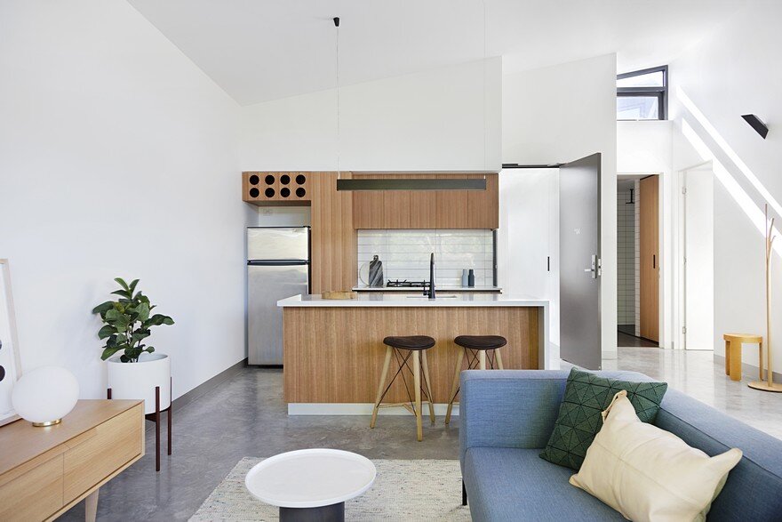 Coppin Street Apartments by MUSK Architecture Studio 2