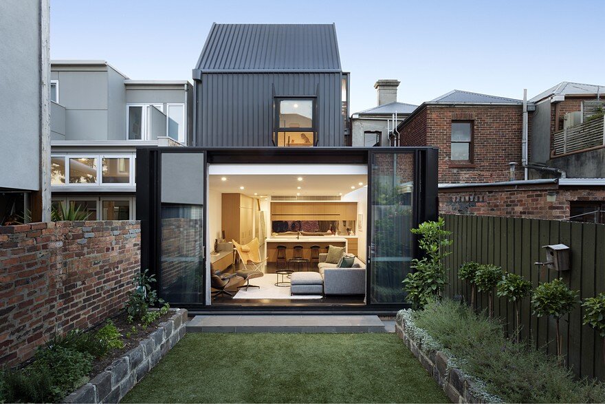 Frame Terrace House by McMahon and Nerlich Architects 1