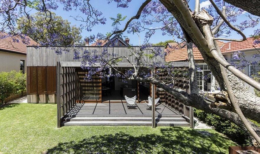 Sung Dobson House by Sam Crawford Architects