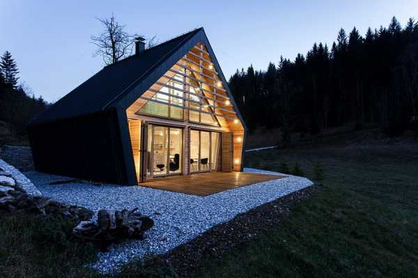 The Wooden House by Studio Pikaplus 17