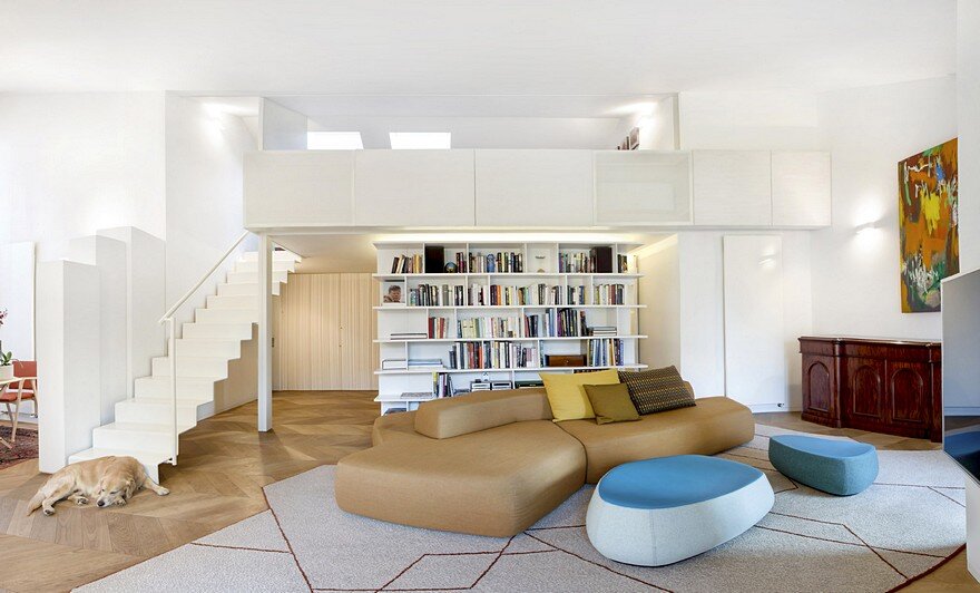 210 sqm Apartment Renewal by Bartoli Design